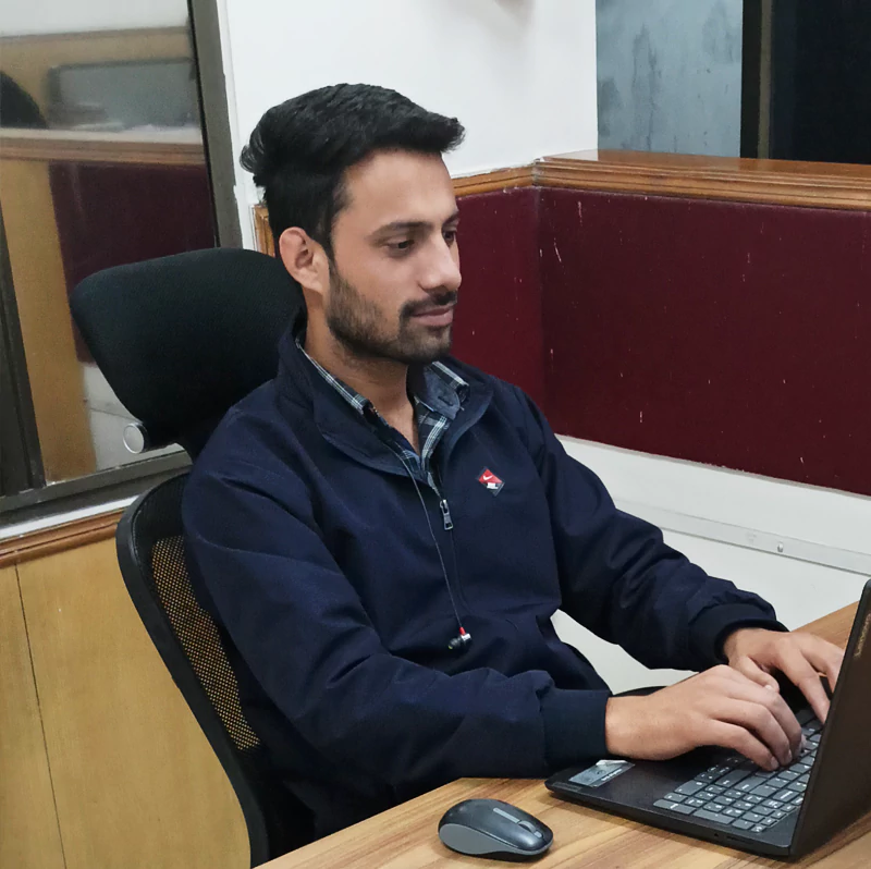 Himanshu - Designer & Project Head